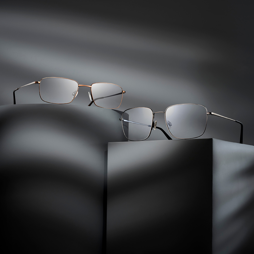 Eyeglass Frames with Memory Metal